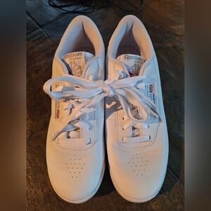 Reebok Classic White Sneakers 8.5